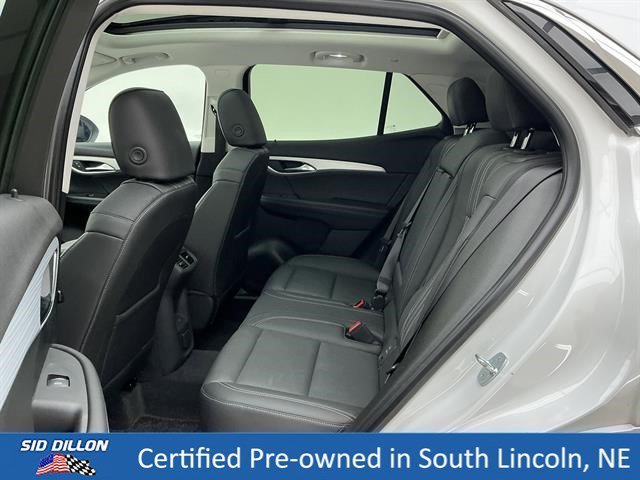 Used 2025 White Frost Tricoat Buick Avenir image 19