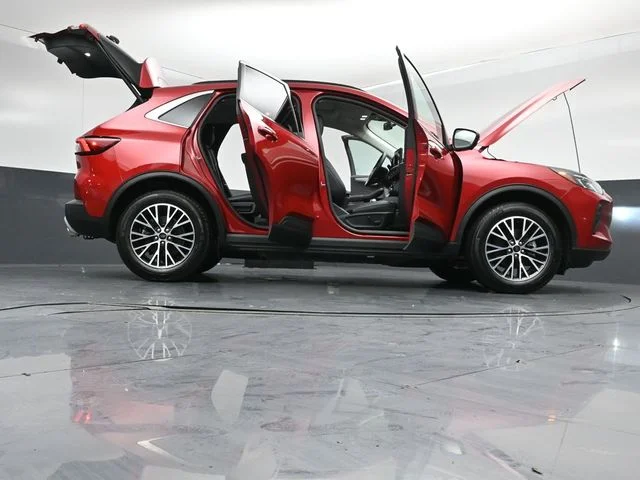 Certified Used 2025 Red Ford Base image 49
