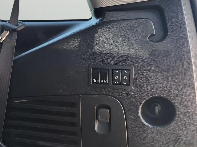 Used 2019 Black Chevrolet LT image 52