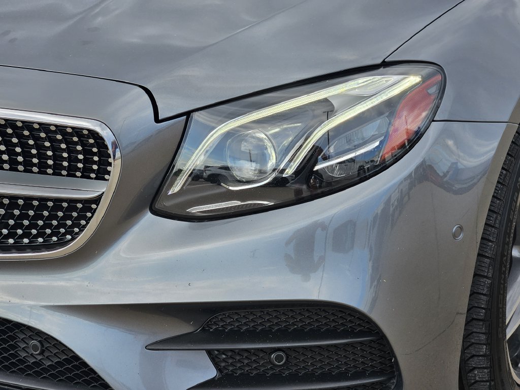 Used 2018 Gray Mercedes-Benz E 400 image 11