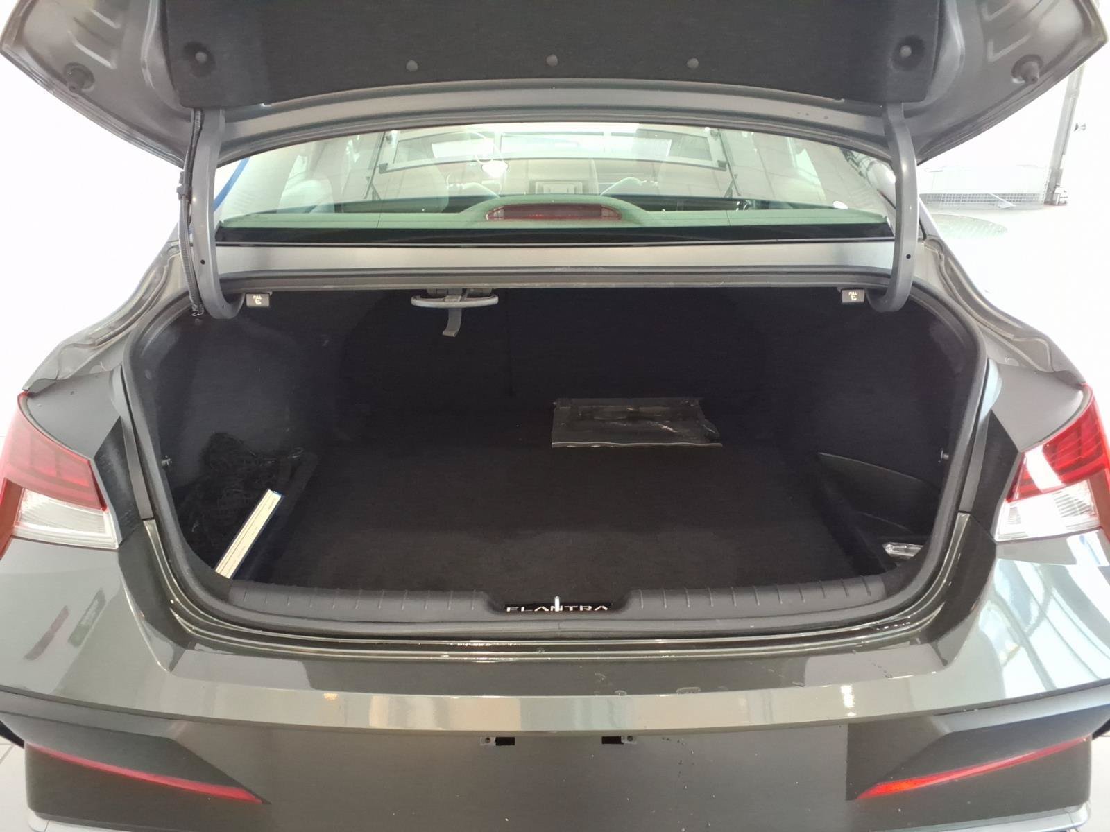 Certified Used 2024 Amazon Gray Hyundai SEL image 18