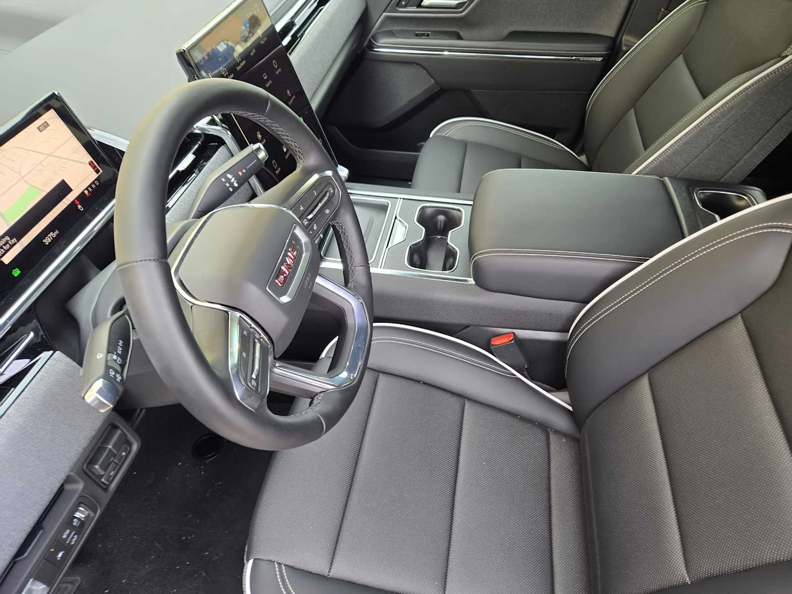 New 2026 Dark Ember Metallic GMC Elevation Extended Range image 8