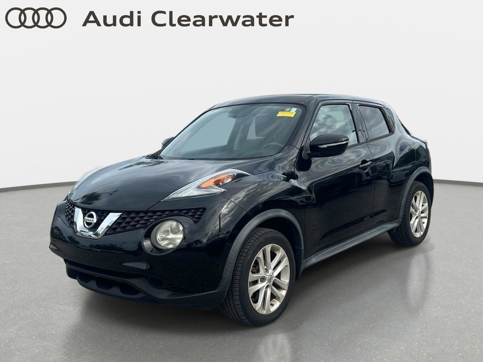 2015 Nissan Juke SV FWD CVT's photo