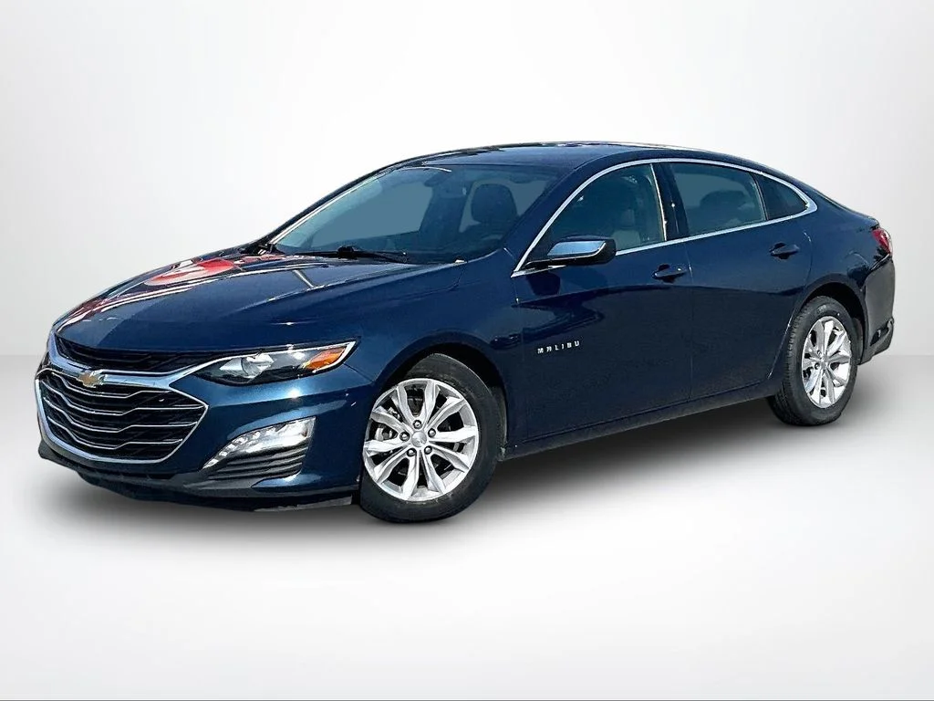 Used 2020 Blue Chevrolet LT image 2