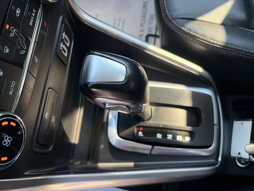 Used 2019 Smoke Metallic Ford Titanium image 25