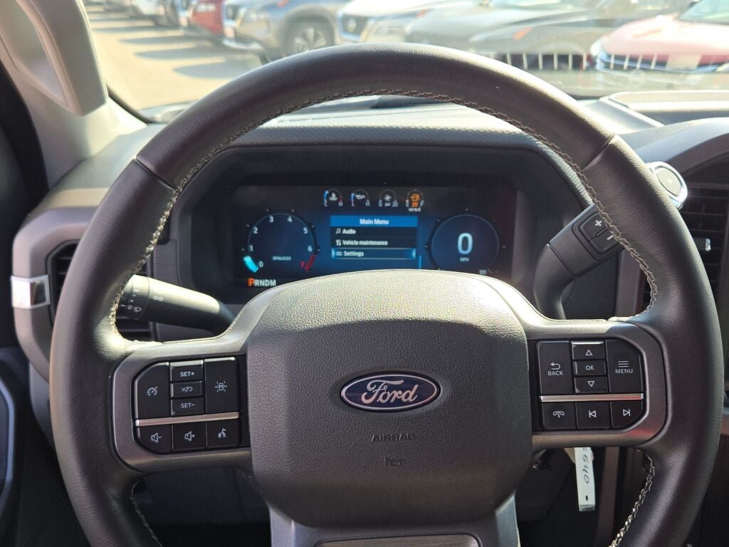 Used 2024 Black Ford XLT image 29