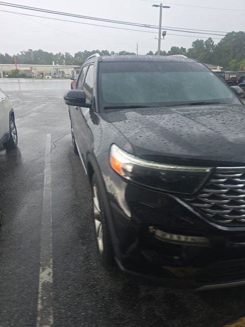 Used 2021 Black Ford Platinum image 3