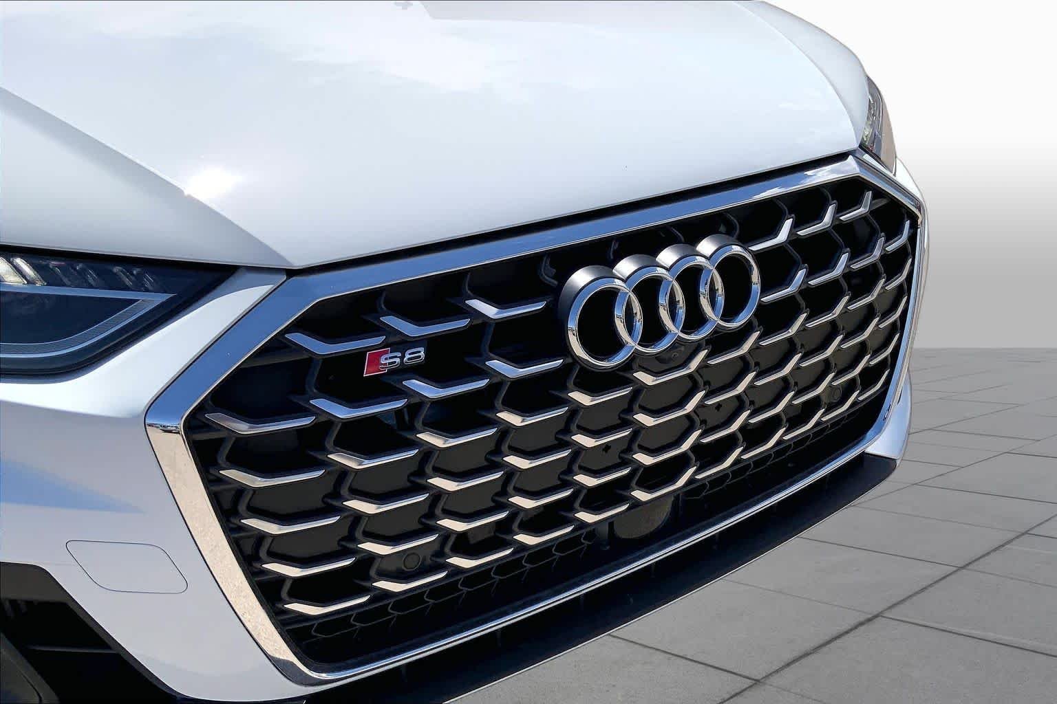 Used 2025 Glacier White Metallic Audi  image 30