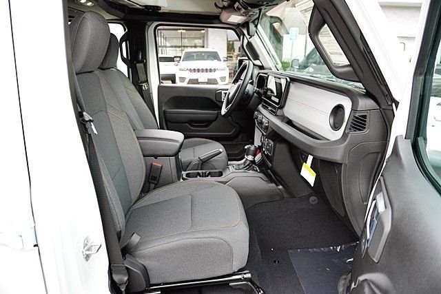 New 2026 Bright White Clear-Coat Exterior Paint Jeep Sport image 16