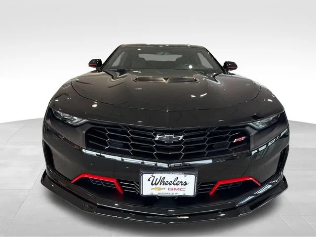 Used 2022 BLACK Chevrolet LT1 image 10