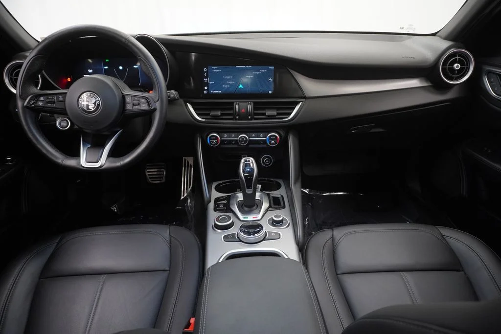 Used 2024 White Alfa Romeo Ti image 25
