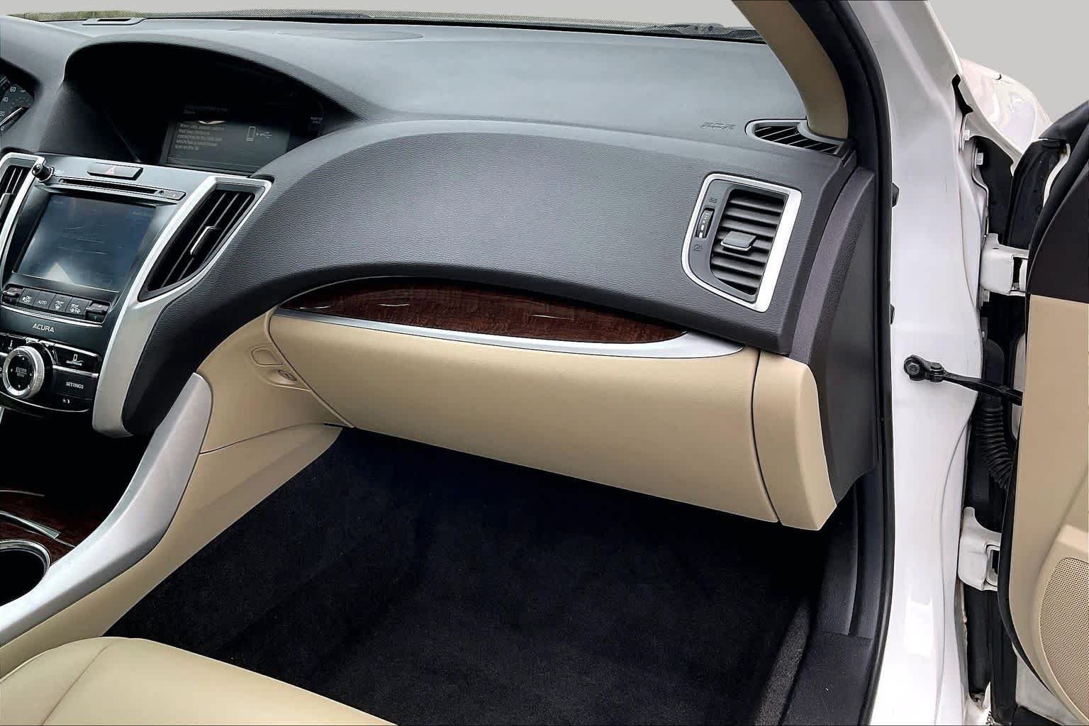 2018 Acura TLX Base - Photo 18