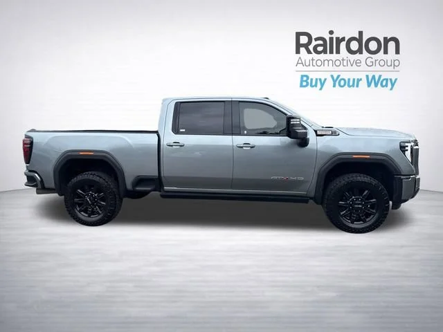 Used 2024 Sterling Metallic GMC AT4 image 8