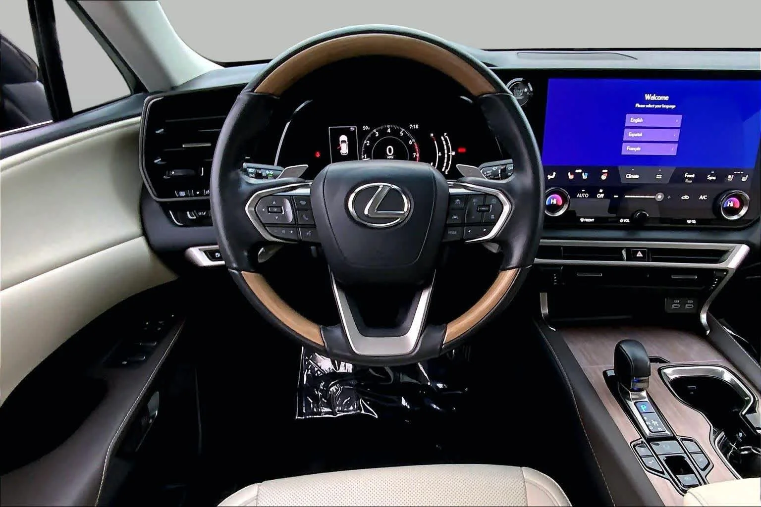 Certified Used 2024 GRAPHITE BLACK GF. Lexus Premium image 6
