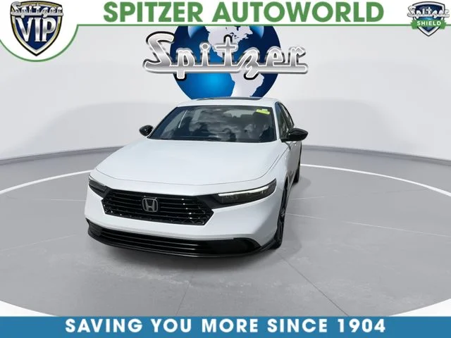 Used 2025  Honda Sport image 6