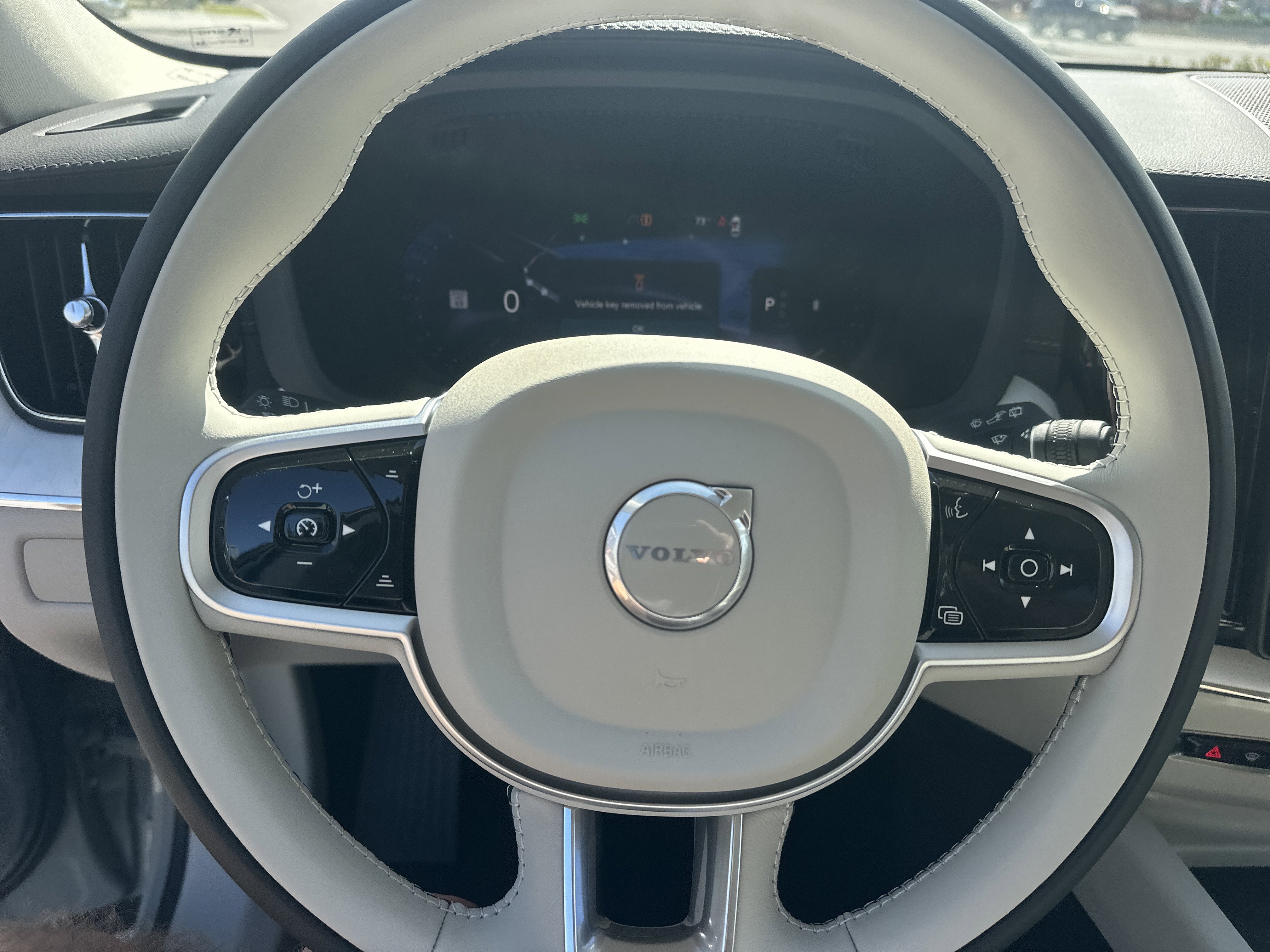 New 2026  Volvo Ultra image 19