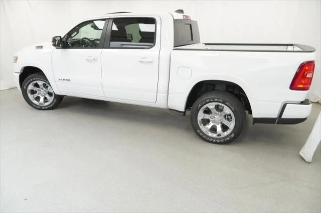 New 2025 Bright White Clear-Coat Exterior Paint RAM BIG HORN image 12