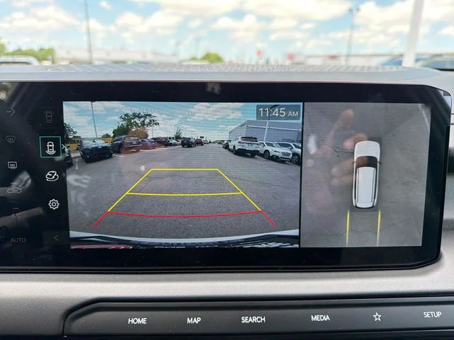 New 2027 Glacial White Pearl Kia X-LINE SX image 13