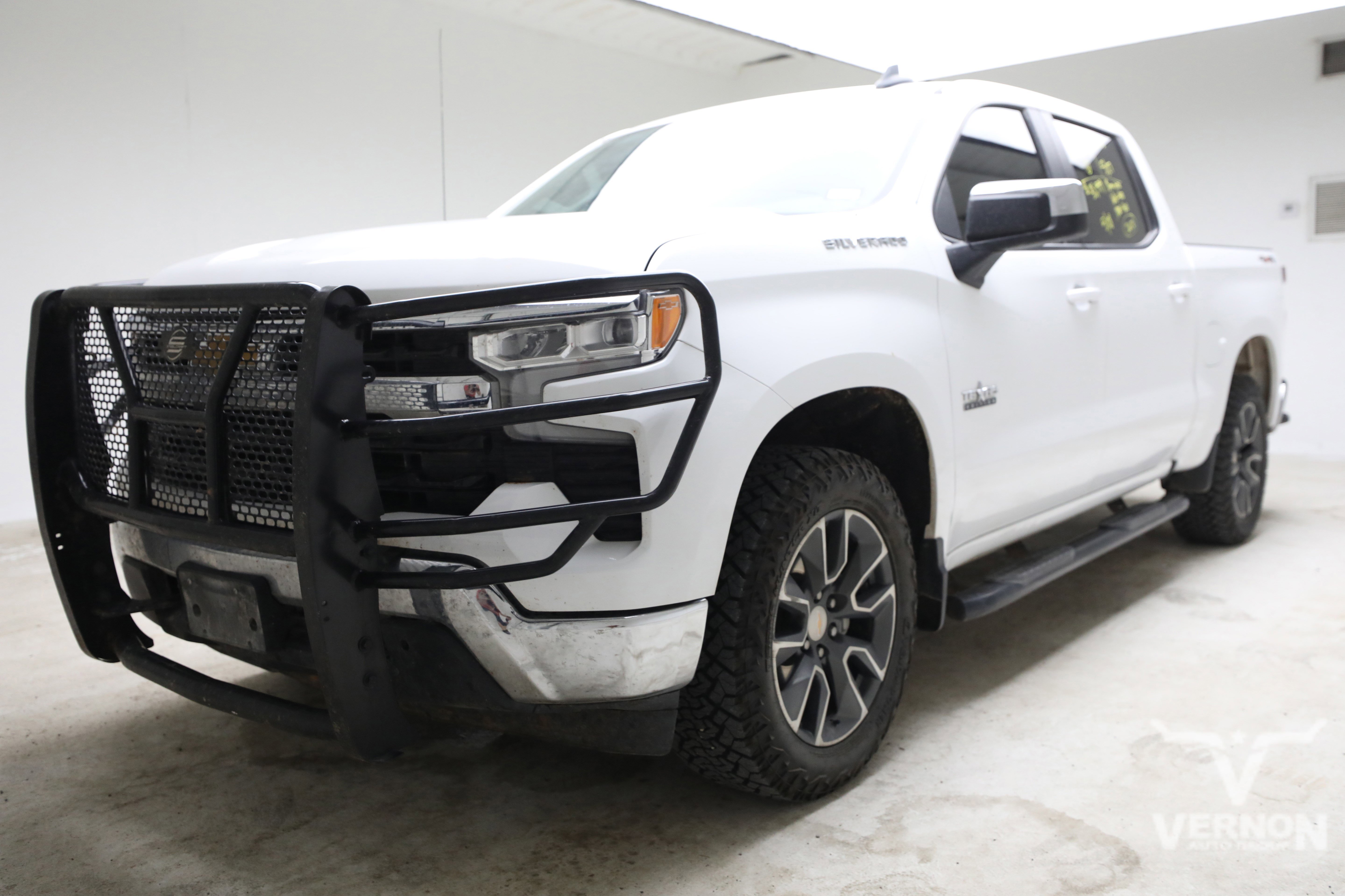 2024 Chevrolet Silverado 1500 LT 4X4 Crew Cab Short Box's photo