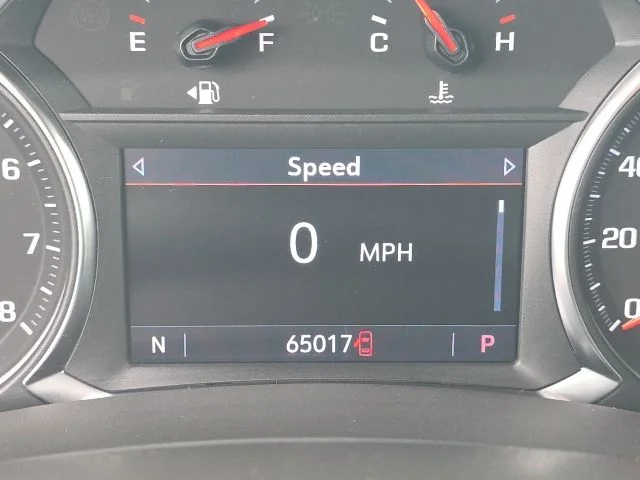 2023 GMC Terrain SLT - Photo 18