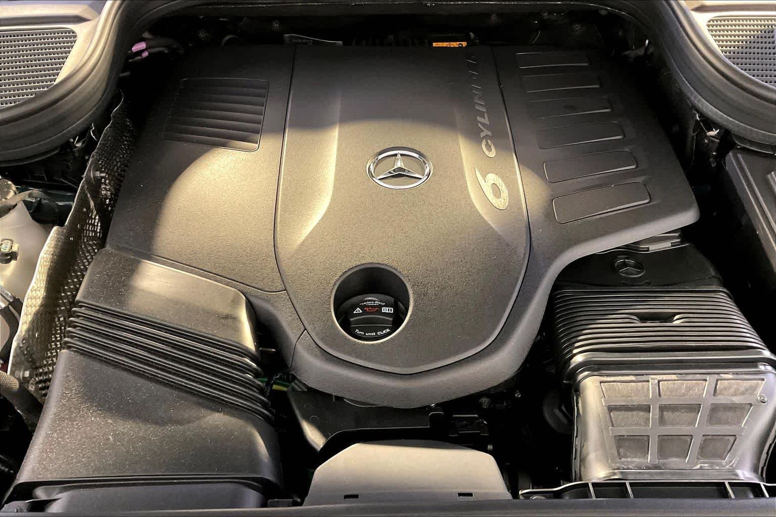 New 2027 Dark Petrol Mercedes-Benz GLS 450 image 14