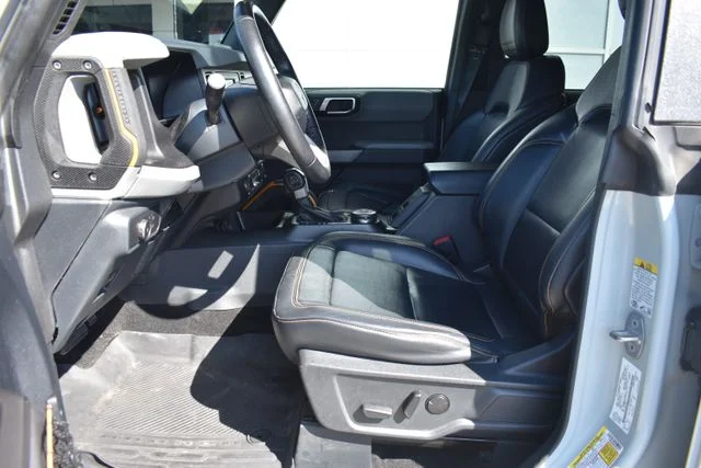 Used 2022 Gray Ford Badlands image 11