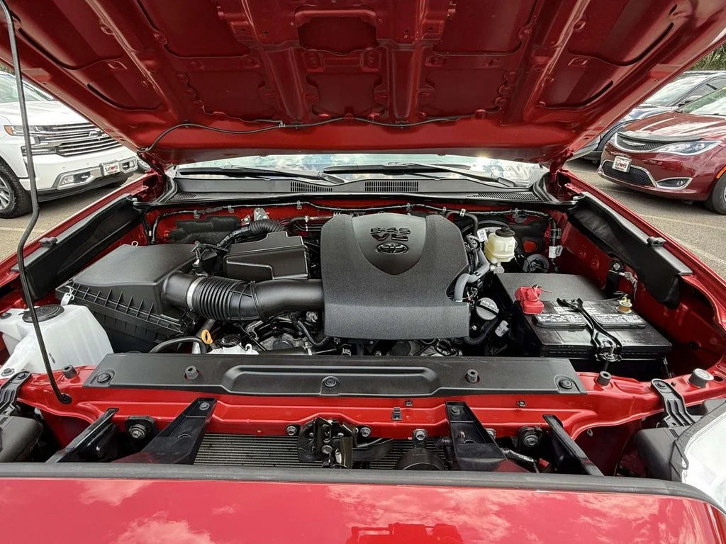Used 2022 Red Toyota SR image 12