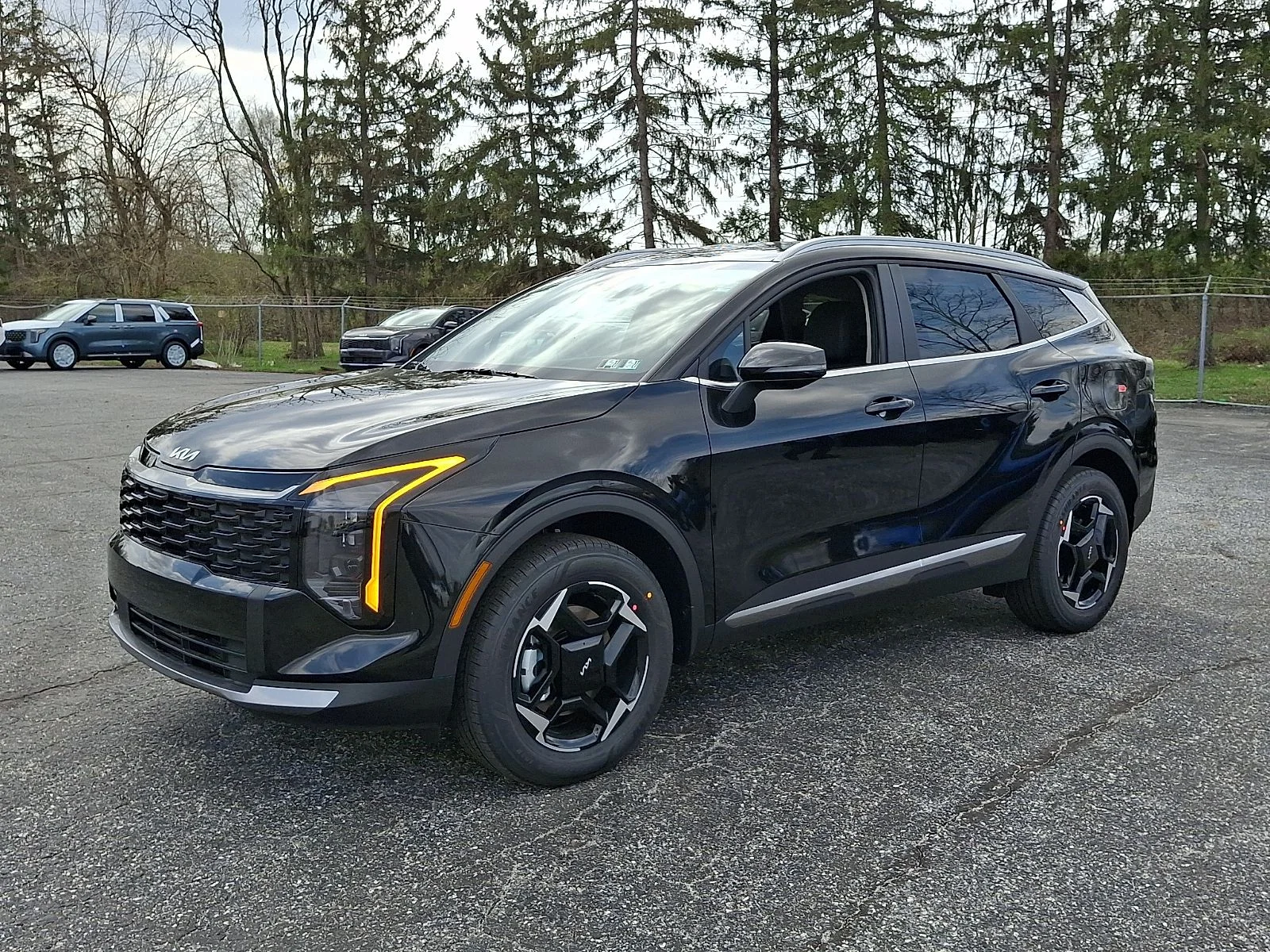 New 2026 Black Kia EX image 4