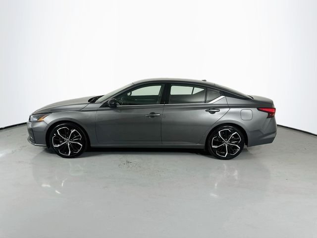 Used 2024 Gray Nissan 2.5 SR image 6