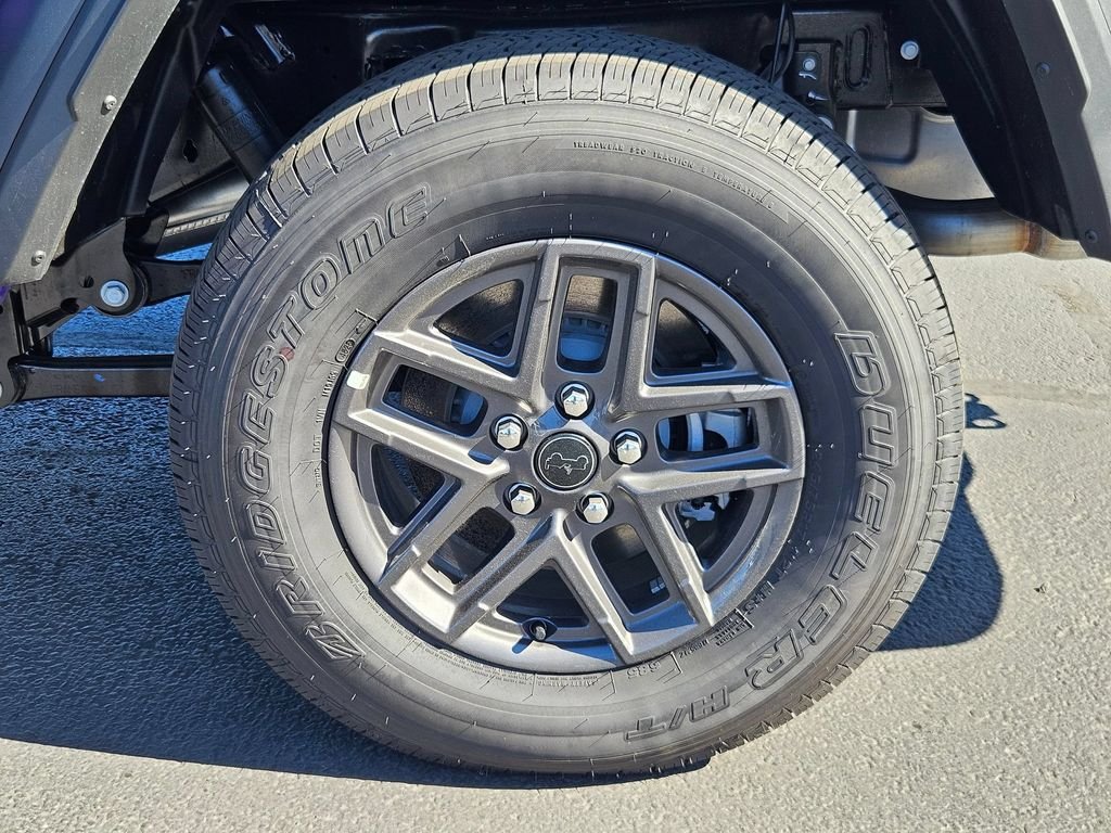 New 2026 Reign Jeep Sport image 39