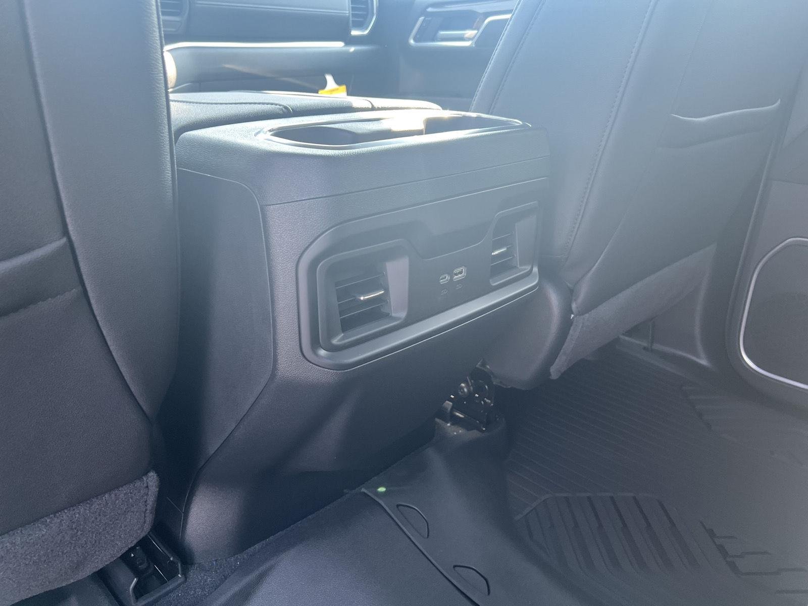 2026 Chevrolet Silverado 1500 RST - Photo 32