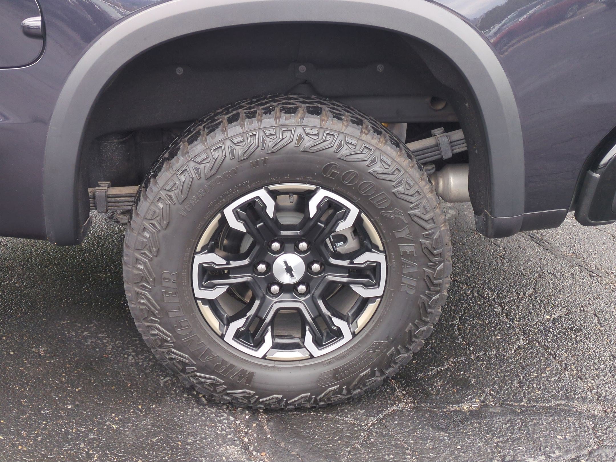 2022 Chevrolet Silverado 1500 ZR2 - Photo 13