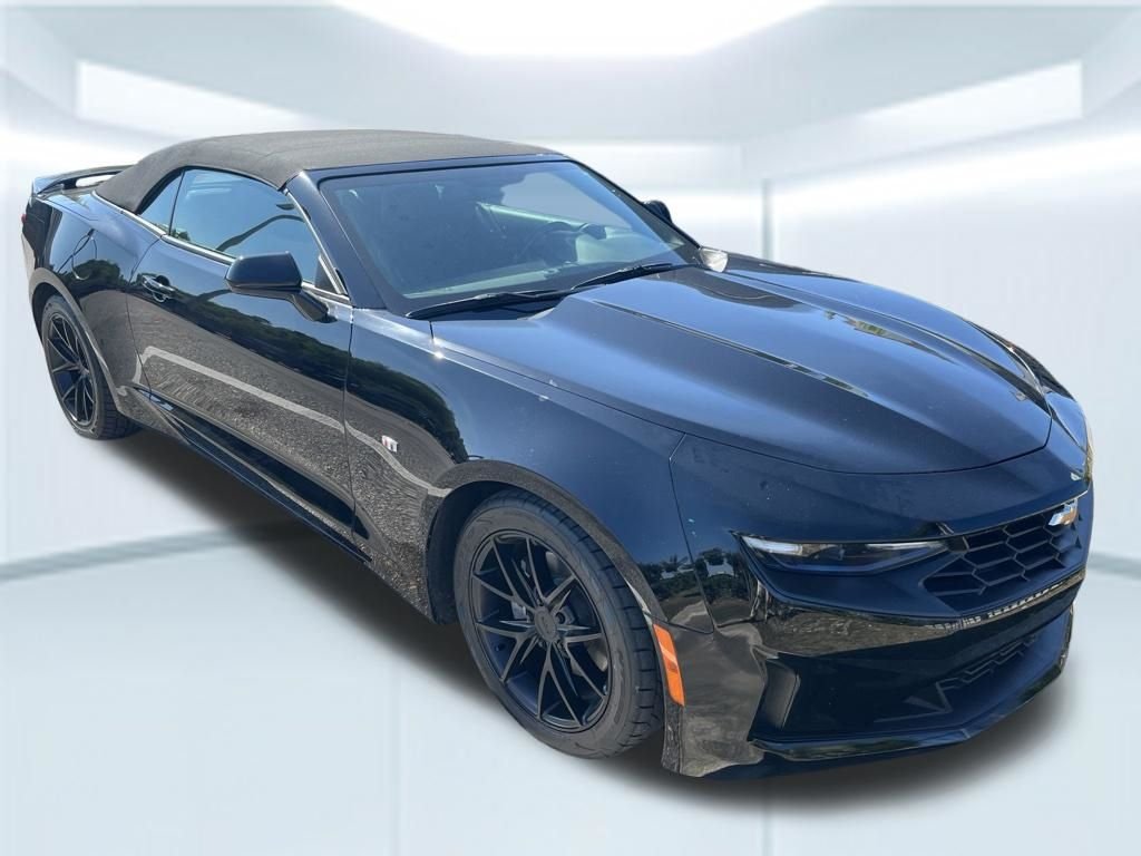 Used 2023 Black Chevrolet 1LT image 2