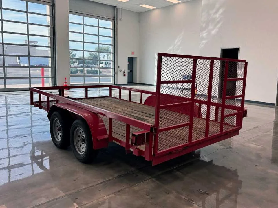 Used 2023 RED CALIBER  image 3