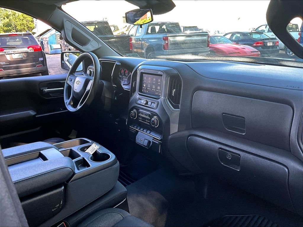 Used 2023 Blue Chevrolet Custom image 21