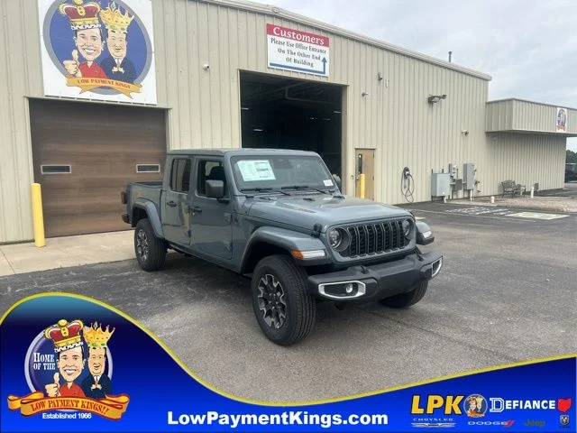 New 2026 Anvil Clear-Coat Exterior Paint Jeep Sahara image 1