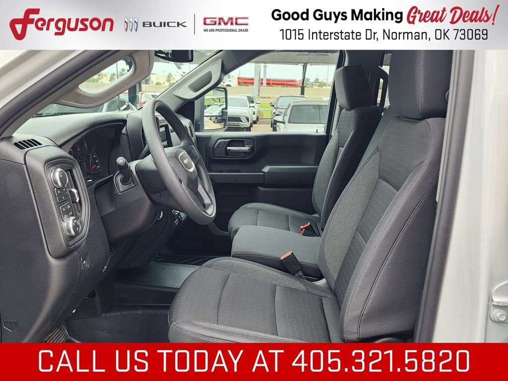 2026 GMC Sierra 3500HD Pro - Photo 18