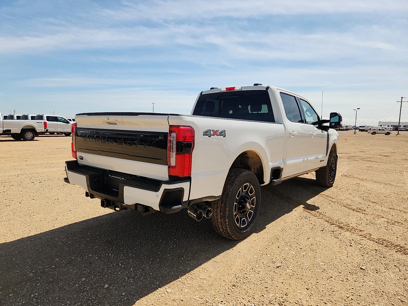 New 2026 Star White Metallic Tri-Coat Ford F-250® Platinum® image 7