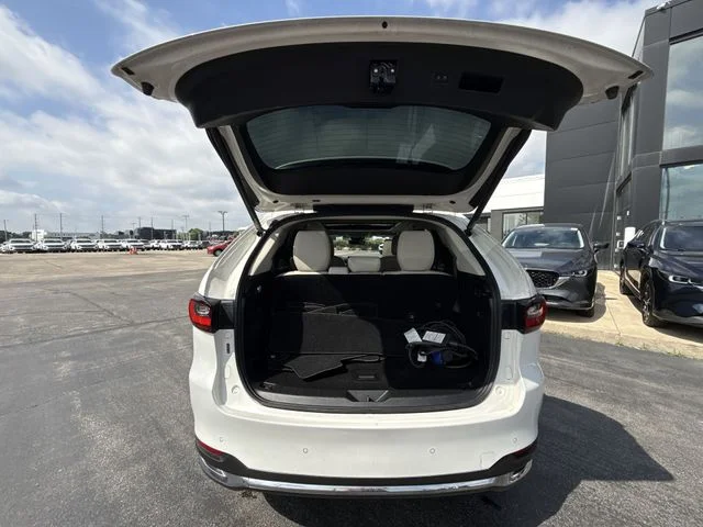 Used 2024 White Mazda Premium image 26
