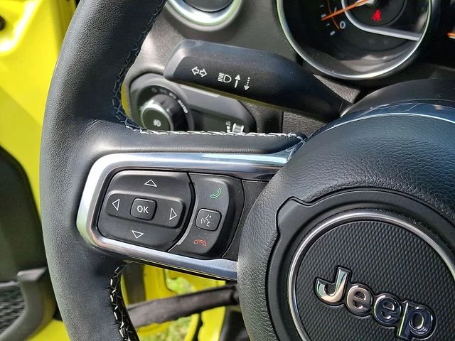 Used 2023 Yellow Jeep Sahara image 16