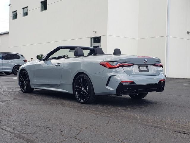 Used 2023 Gray Metallic BMW M440i xDrive image 3