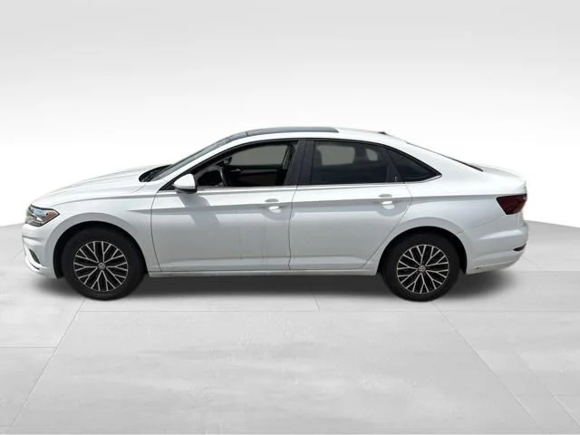Used 2020 White Volkswagen 1.4T SE image 6