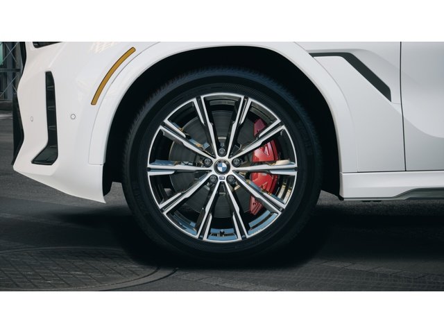 New 2027 Alpine White BMW  image 7