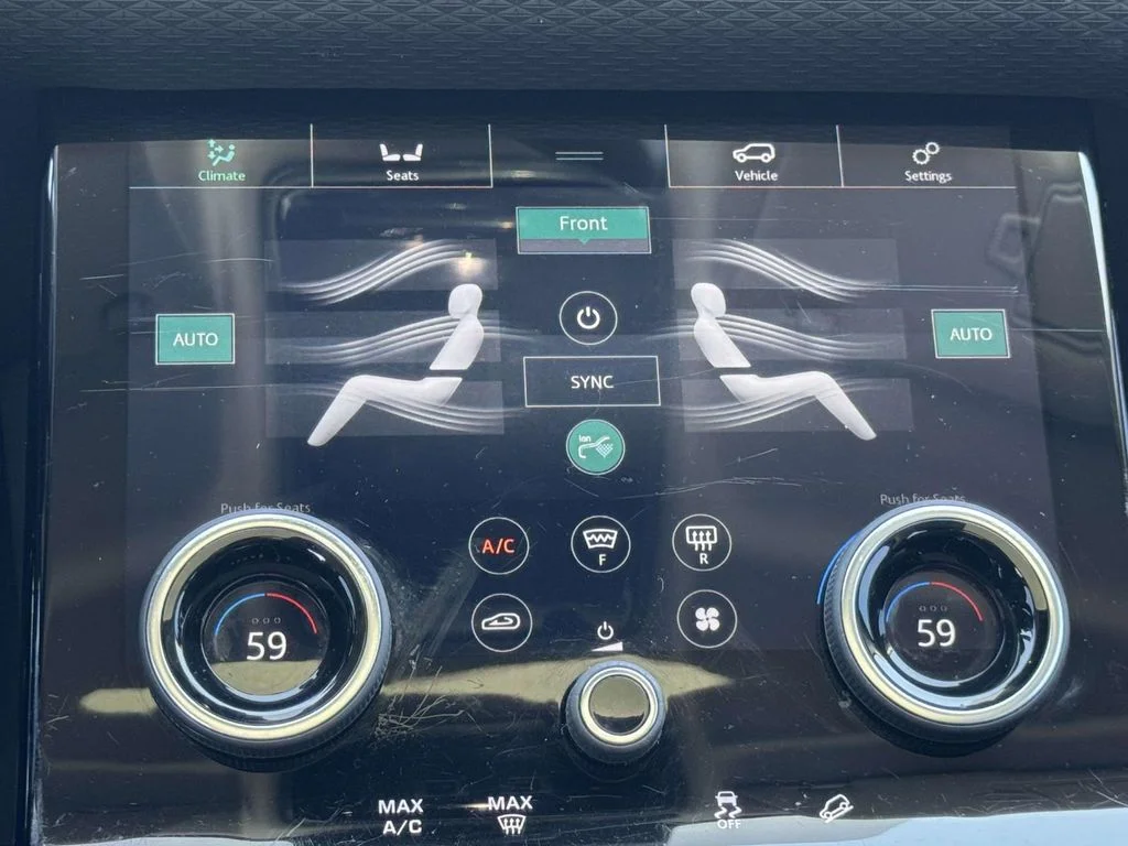 Used 2018  Land Rover S image 20