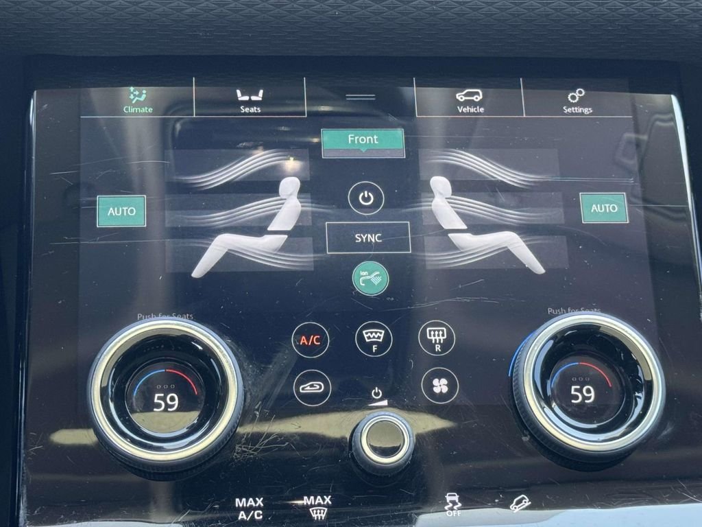 Used 2018  Land Rover S image 20