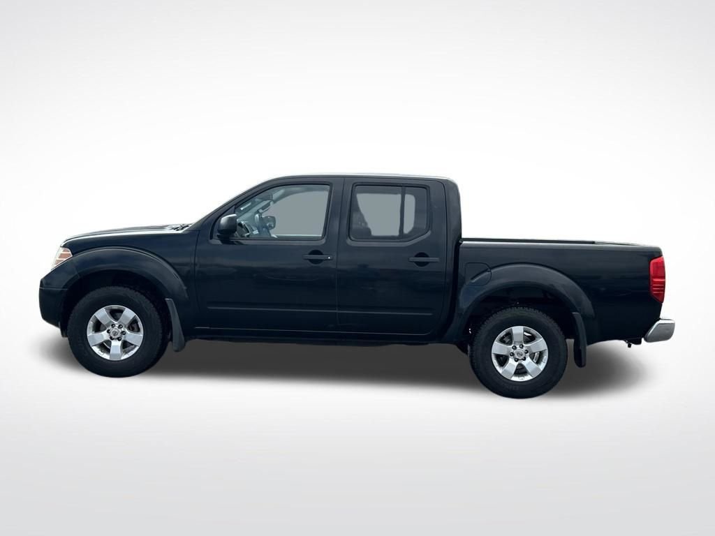 Used 2012 Black Nissan SV image 3