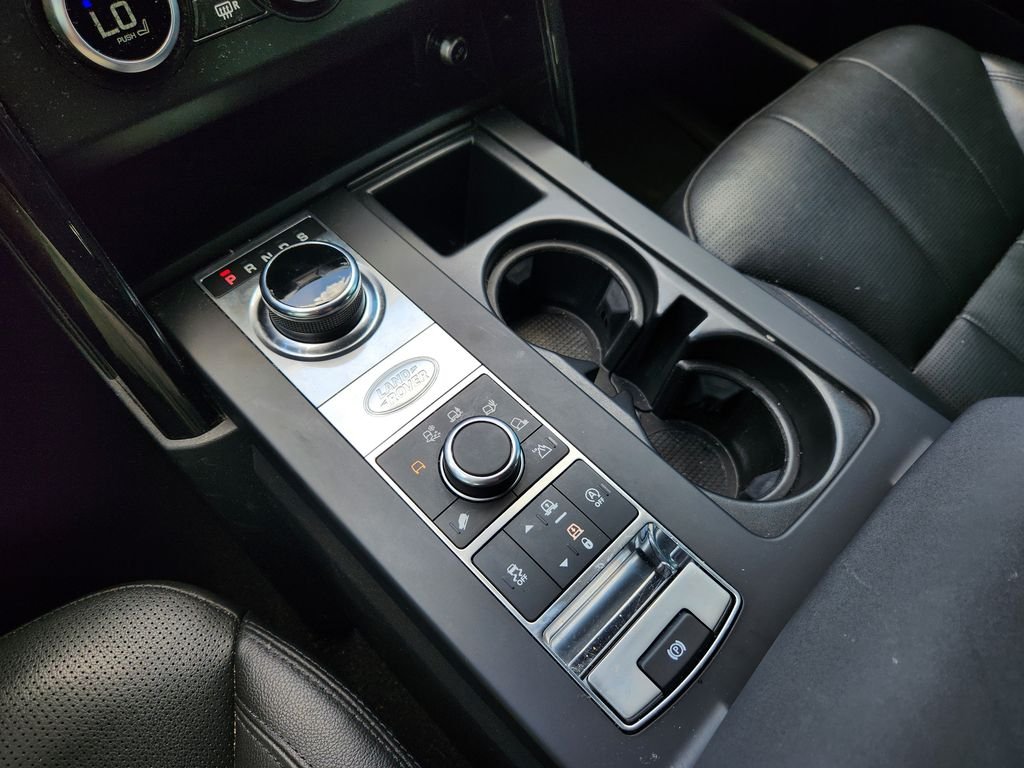 Used 2020 Narvik Black Land Rover SE image 19