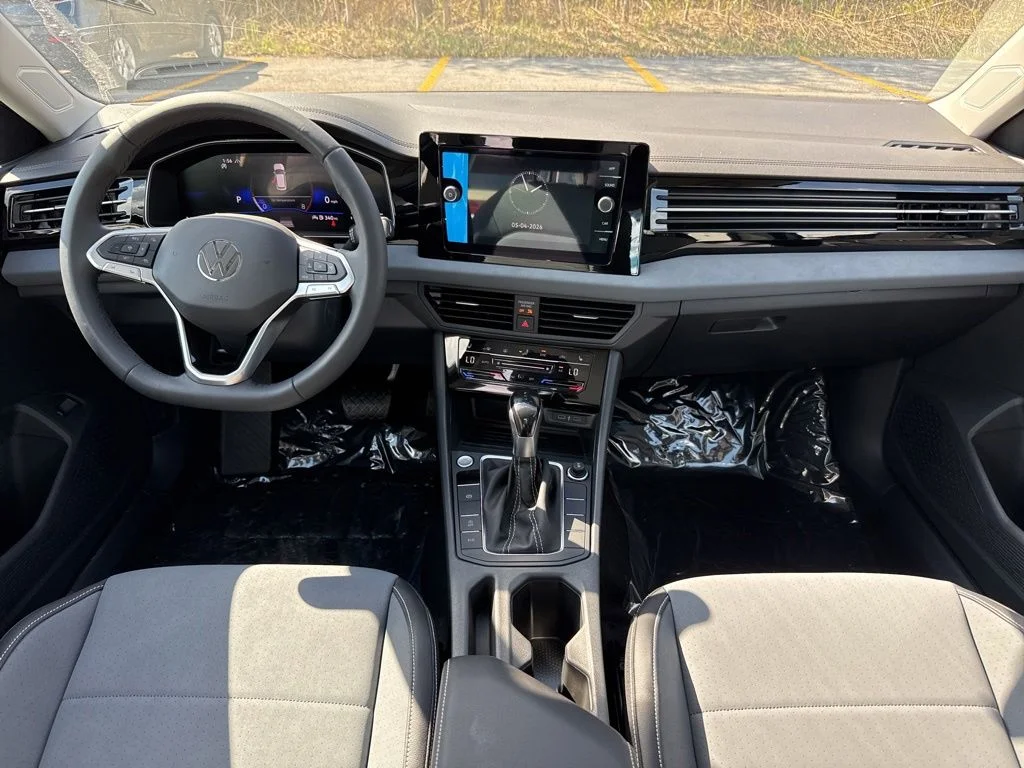 2026 Volkswagen Jetta SE - Photo 11