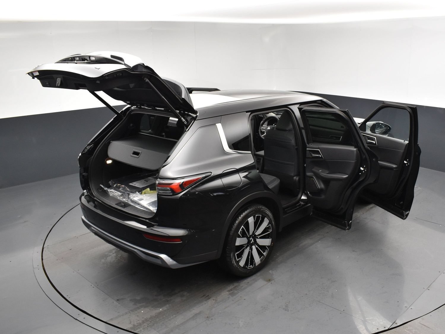New 2026 Black Mitsubishi SE 1.5T 2WD image 27