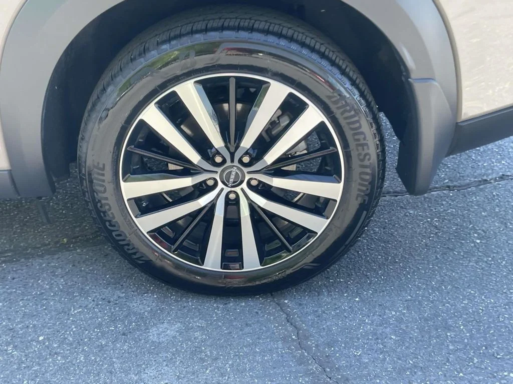 Used 2025 Baja Storm Nissan Platinum image 12